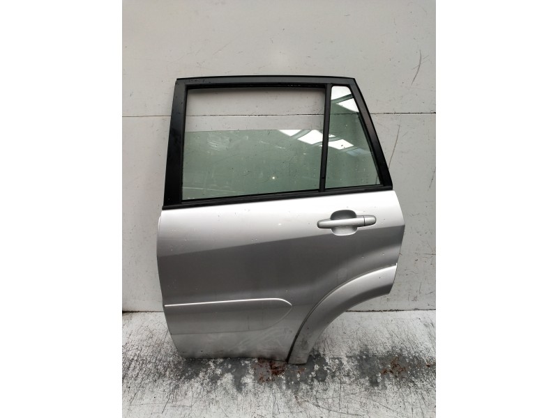 Recambio de puerta trasera izquierda para toyota rav 4 (a2) 2.0 16v cat referencia OEM IAM   5P