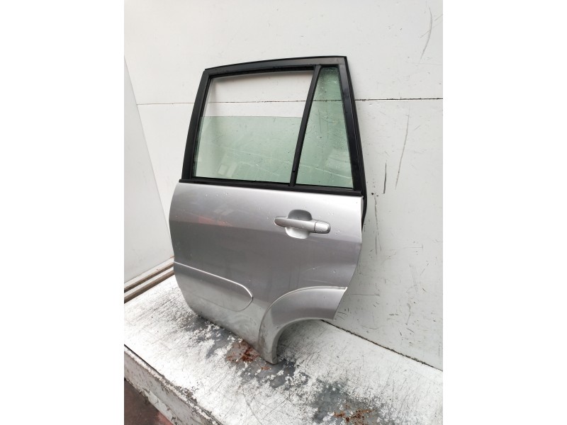 Recambio de puerta trasera izquierda para toyota rav 4 (a2) 2.0 16v cat referencia OEM IAM   5P