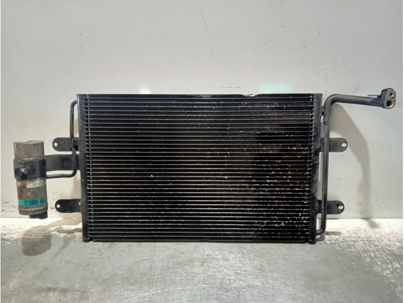 Recambio de condensador / radiador aire acondicionado para volkswagen golf iv berlina (1j1) gti referencia OEM IAM 1J08204110  