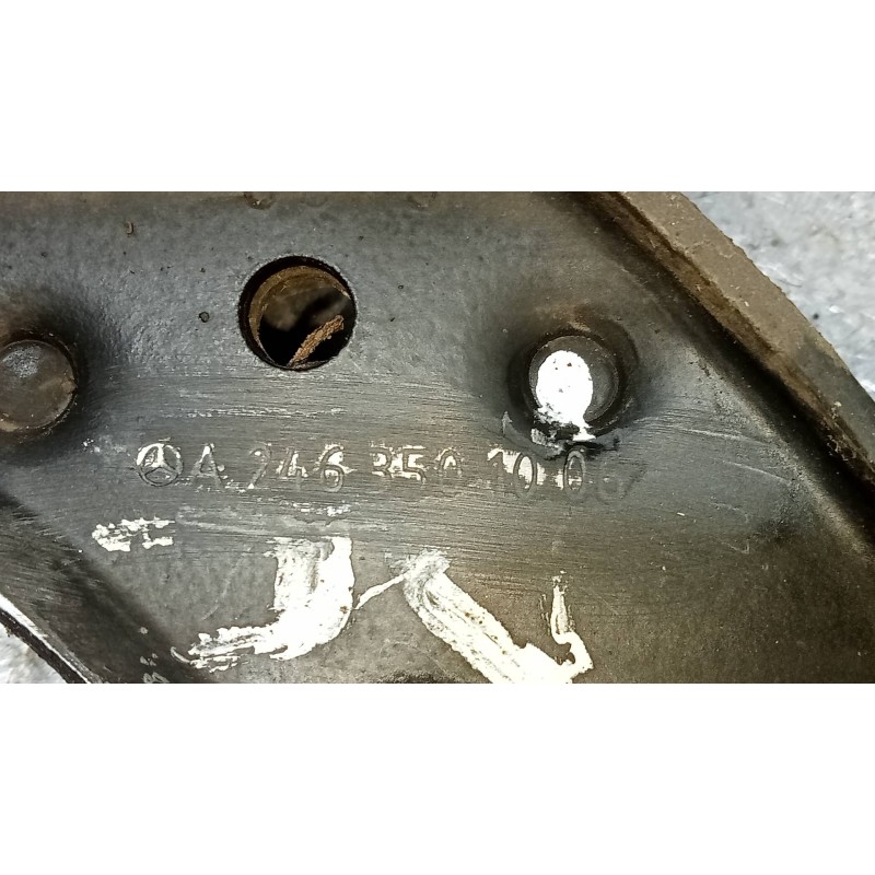 Recambio de brazo suspension superior trasero derecho para mercedes clase b (w246) b 180 cdi be (246.200) referencia OEM IAM A24