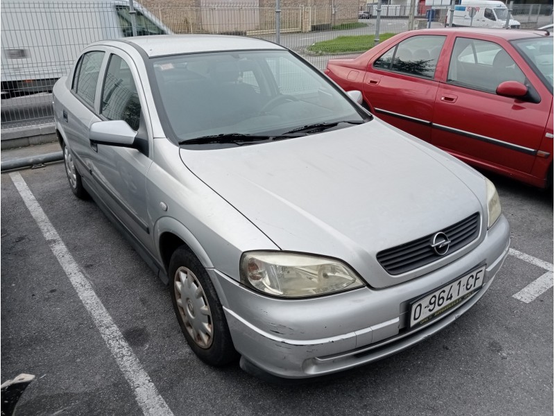 opel astra g berlina del año 1999