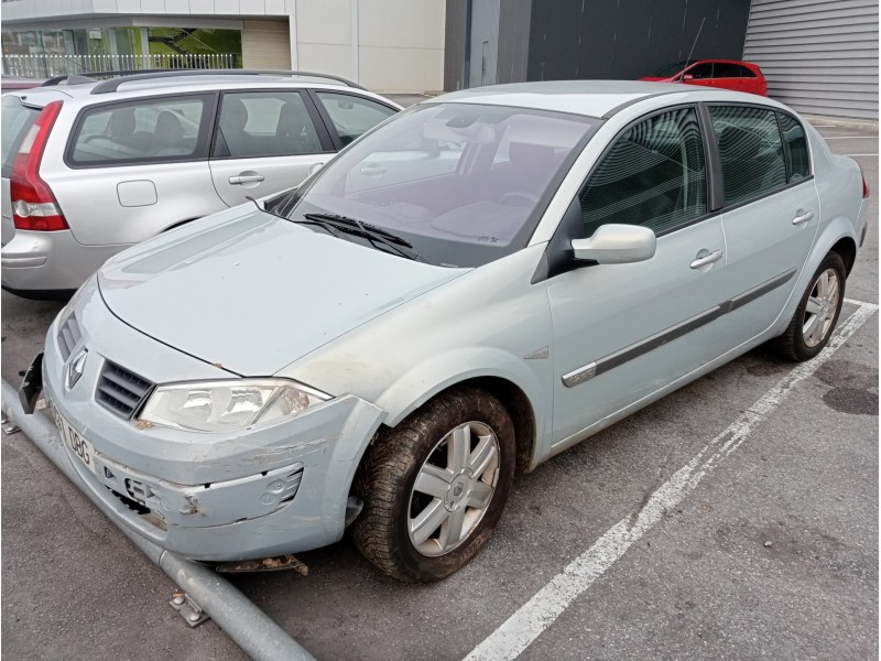 renault megane ii classic berlina del año 2004
