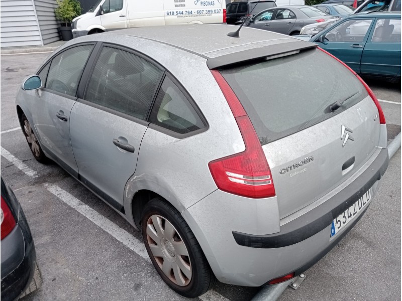 citroen c4 berlina del año 2005