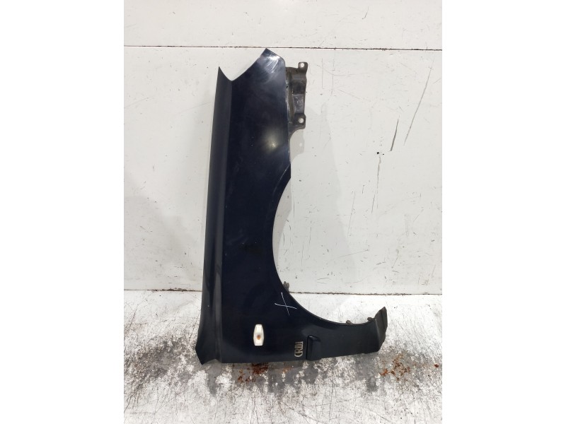 Recambio de aleta delantera derecha para hyundai accent (lc) referencia OEM IAM   