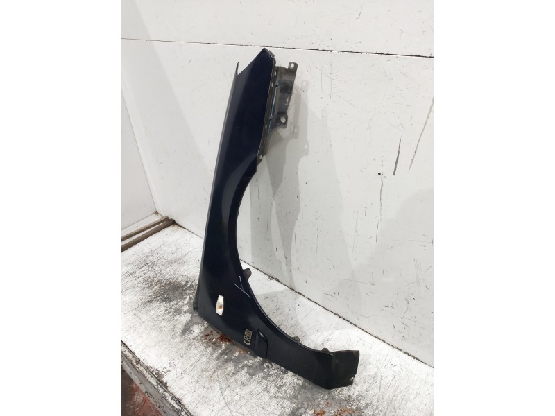 Recambio de aleta delantera derecha para hyundai accent (lc) referencia OEM IAM   