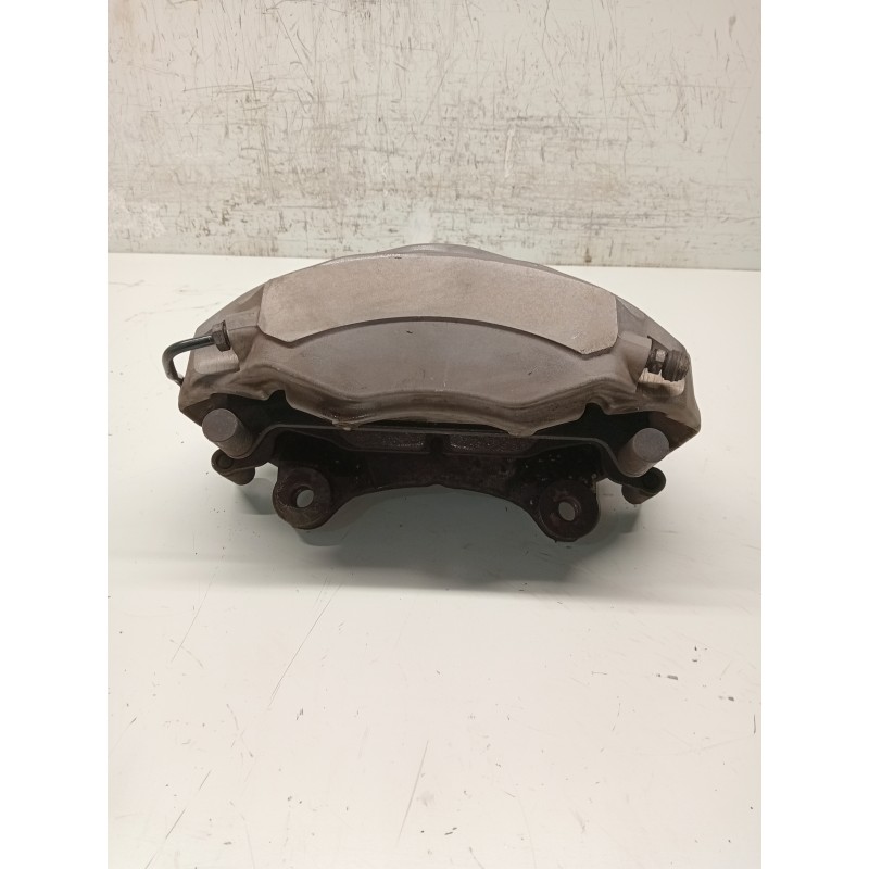 Recambio de pinza freno delantera derecha para audi a4 avant (8w5) sport edition quattro referencia OEM IAM 8W06CC  