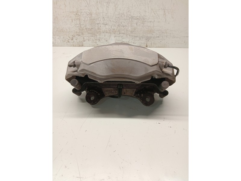 Recambio de pinza freno delantera izquierda para audi a4 avant (8w5) sport edition quattro referencia OEM IAM 8W05CC  