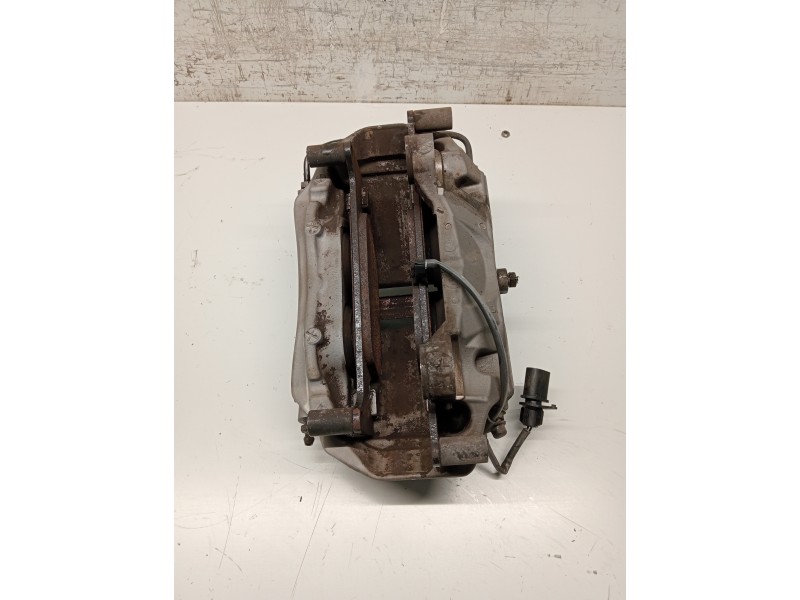 Recambio de pinza freno delantera izquierda para audi a4 avant (8w5) sport edition quattro referencia OEM IAM 8W05CC  