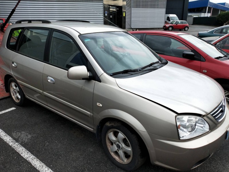 kia carens del año 2006