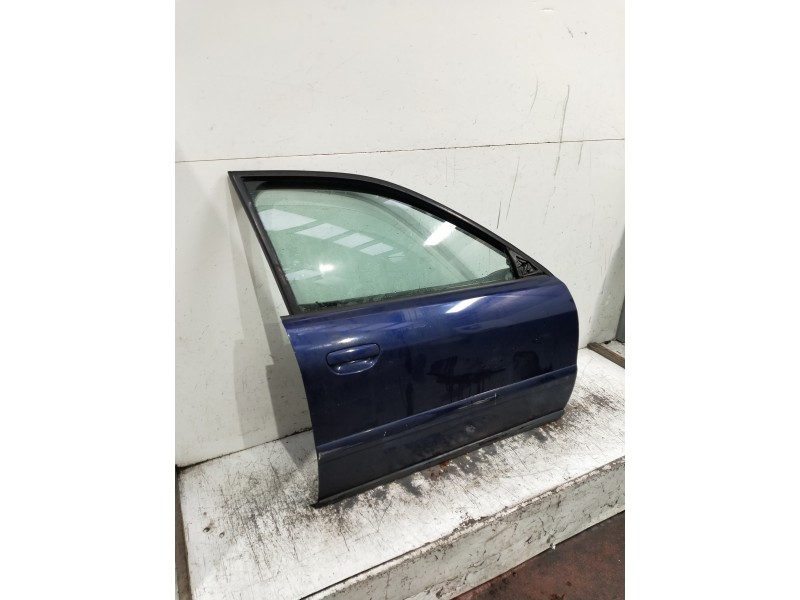 Recambio de puerta delantera derecha para audi a4 avant (b5) 1.9 tdi referencia OEM IAM   5P