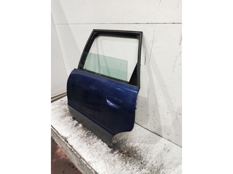 Recambio de puerta trasera izquierda para audi a4 avant (b5) 1.9 tdi referencia OEM IAM   5P