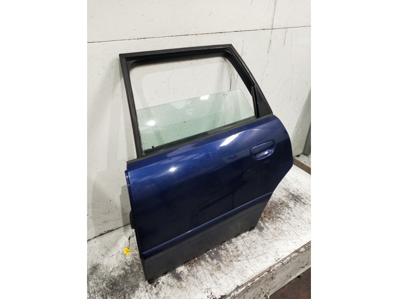 Recambio de puerta trasera izquierda para audi a4 avant (b5) 1.9 tdi referencia OEM IAM   5P