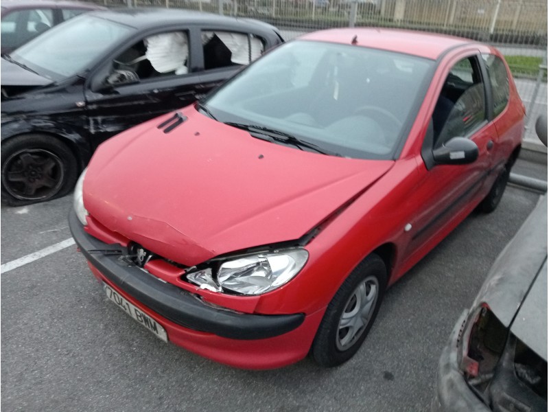 peugeot 206 berlina del año 2002
