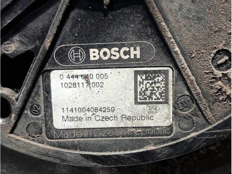 Recambio de deposito combustible para mercedes clase c (w205) lim. referencia OEM IAM A2054706901 15431802 ADBLUE