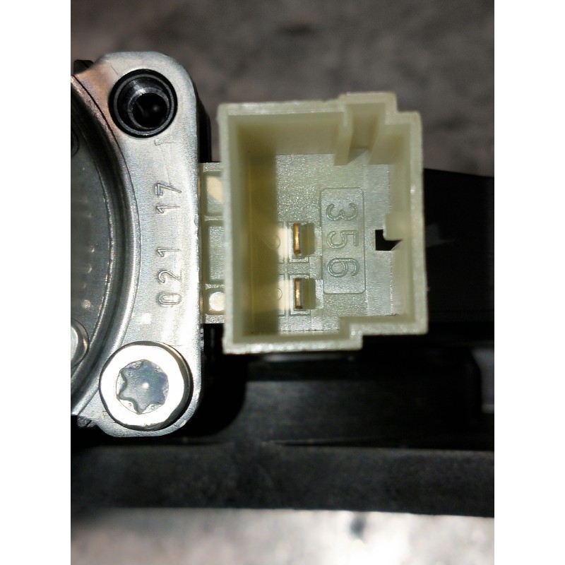 Recambio de elevalunas trasero izquierdo para audi a4 avant (8w5) sport edition quattro referencia OEM IAM 8W0839461  5P