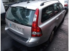 volvo v50 familiar del año 2004 2