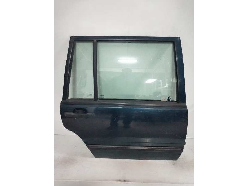 Recambio de puerta trasera derecha para volvo serie 940 berlina/familiar referencia OEM IAM   