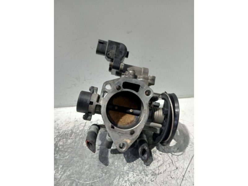 Recambio de caja mariposa para toyota rav 4 (a2) 2.0 16v cat referencia OEM IAM 2227028010  8945233030