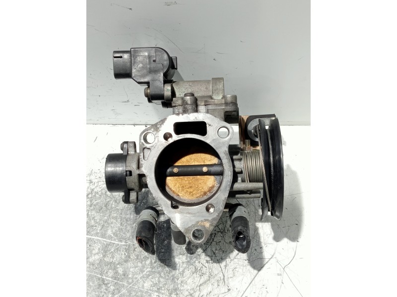 Recambio de caja mariposa para toyota rav 4 (a2) 2.0 16v cat referencia OEM IAM 2227028010  8945233030