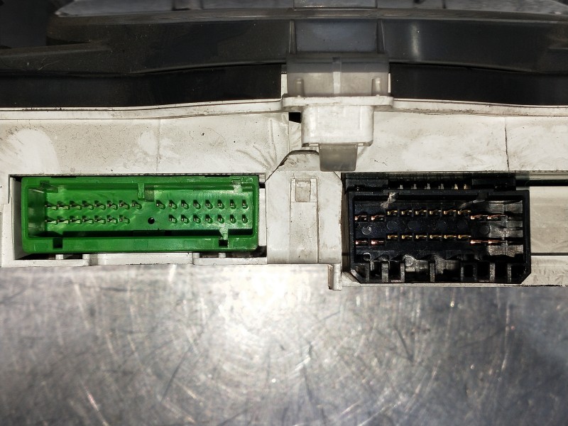 Recambio de cuadro instrumentos para honda jazz (gd1/5) referencia OEM IAM HR0294120  