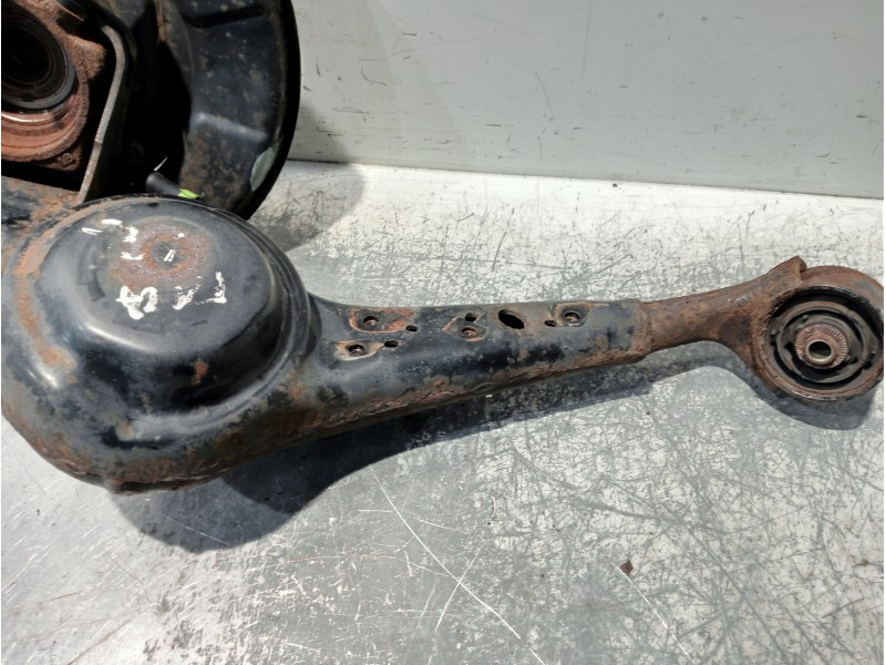 Recambio de mangueta trasera izquierda para toyota rav 4 (a2) 2.0 16v cat referencia OEM IAM   