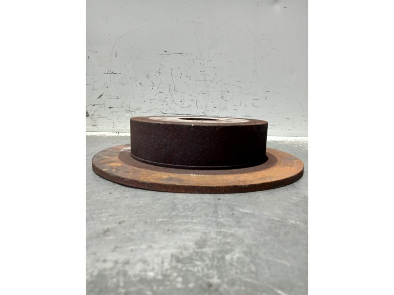 Recambio de disco freno trasero para toyota rav 4 (a2) 2.0 16v cat referencia OEM IAM   