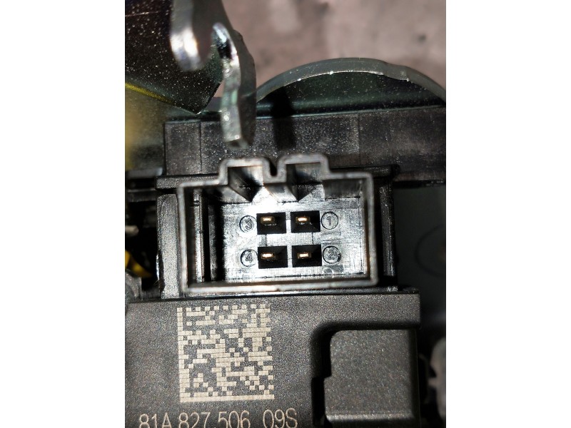 Recambio de motor cierre centralizado porton para audi a4 avant (8w5) sport edition quattro referencia OEM IAM 81A812750609S  5P