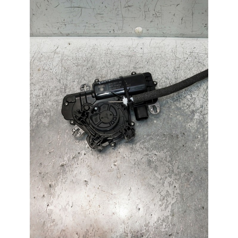 Recambio de motor cierre centralizado porton para audi a4 avant (8w5) sport edition quattro referencia OEM IAM 3V5827887A  5P