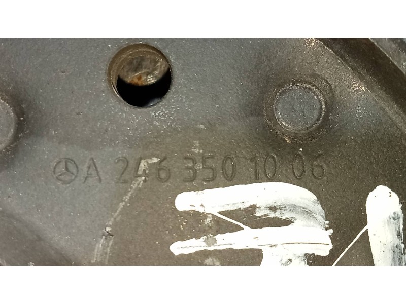 Recambio de brazo suspension superior trasero izquierdo para mercedes clase b (w246) b 180 cdi be (246.200) referencia OEM IAM A