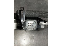 Recambio de motor cierre centralizado porton para audi a4 avant (8w5) sport edition quattro referencia OEM IAM 3V5827887A  5P 2