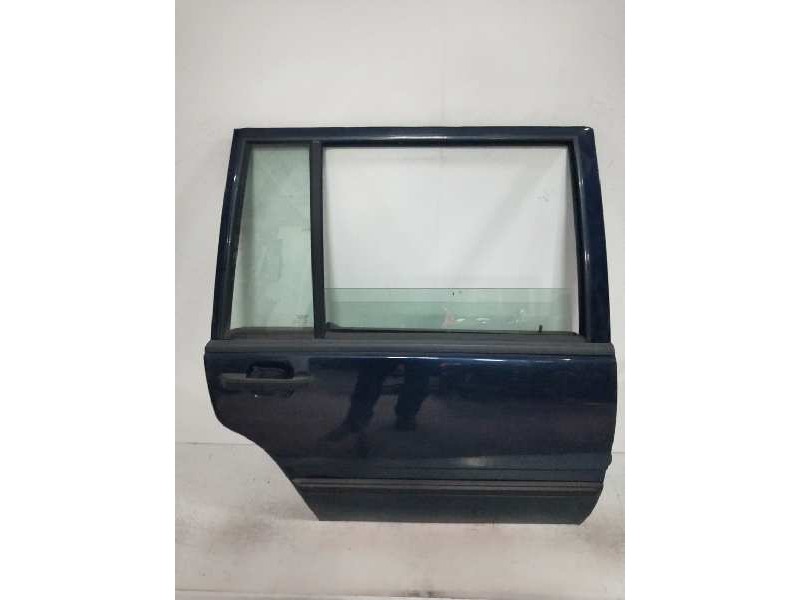 Recambio de puerta trasera derecha para volvo serie 940 berlina/familiar 2.3 gle familiar referencia OEM IAM   