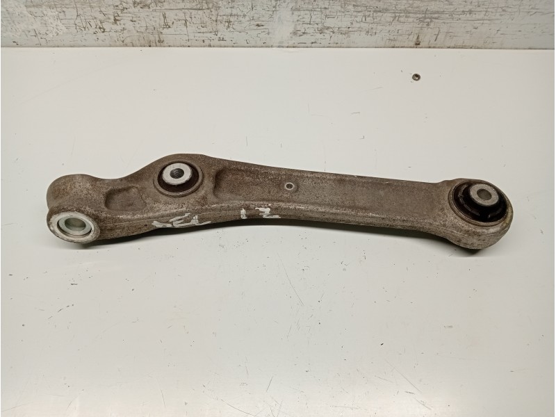 Recambio de brazo suspension inferior delantero izquierdo para audi a4 avant (8w5) sport edition quattro referencia OEM IAM 8W04