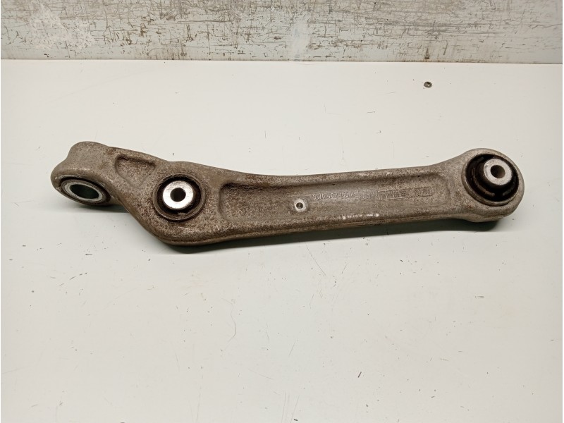Recambio de brazo suspension inferior delantero izquierdo para audi a4 avant (8w5) sport edition quattro referencia OEM IAM 8W04