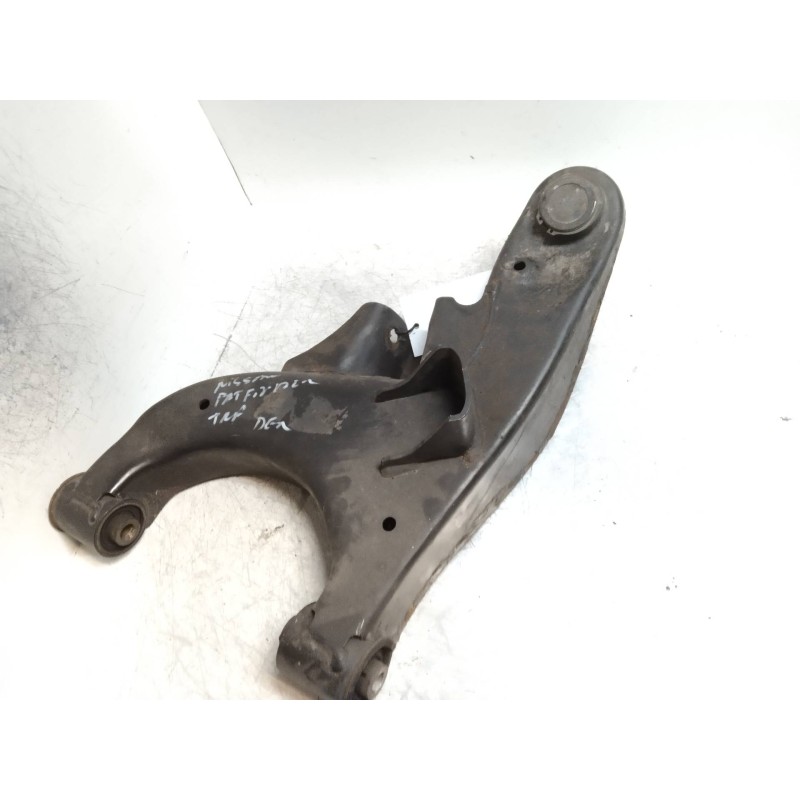 Recambio de brazo suspension inferior trasero derecho para nissan pathfinder (r51) 2.5 dci sports adventure referencia OEM IAM  