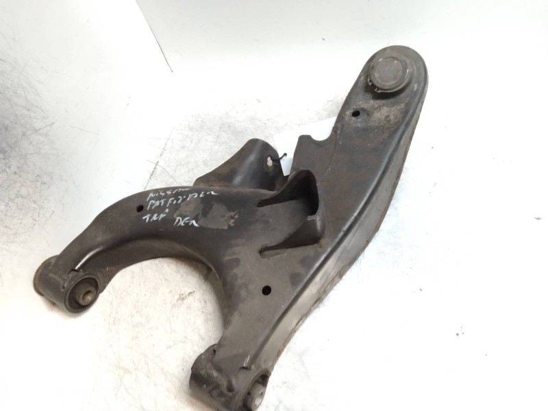 Recambio de brazo suspension inferior trasero derecho para nissan pathfinder (r51) 2.5 dci sports adventure referencia OEM IAM  