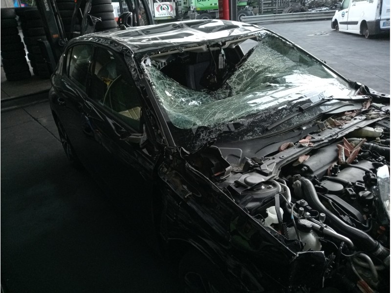 peugeot 308 del año 2022