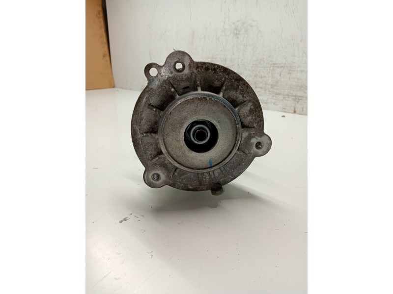 Recambio de amortiguador delantero derecho para audi a4 avant (8w5) sport edition quattro referencia OEM IAM 8W0413029K  