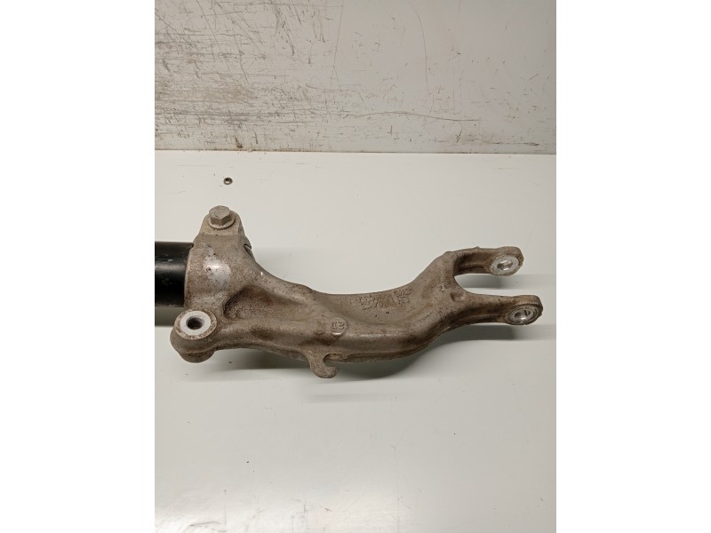 Recambio de amortiguador delantero izquierdo para audi a4 avant (8w5) sport edition quattro referencia OEM IAM 8W0413029K  