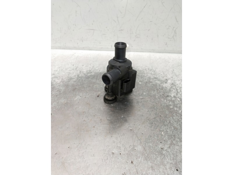 Recambio de bomba agua para audi a4 avant (8w5) sport edition quattro referencia OEM IAM 06H121601P 705564000 