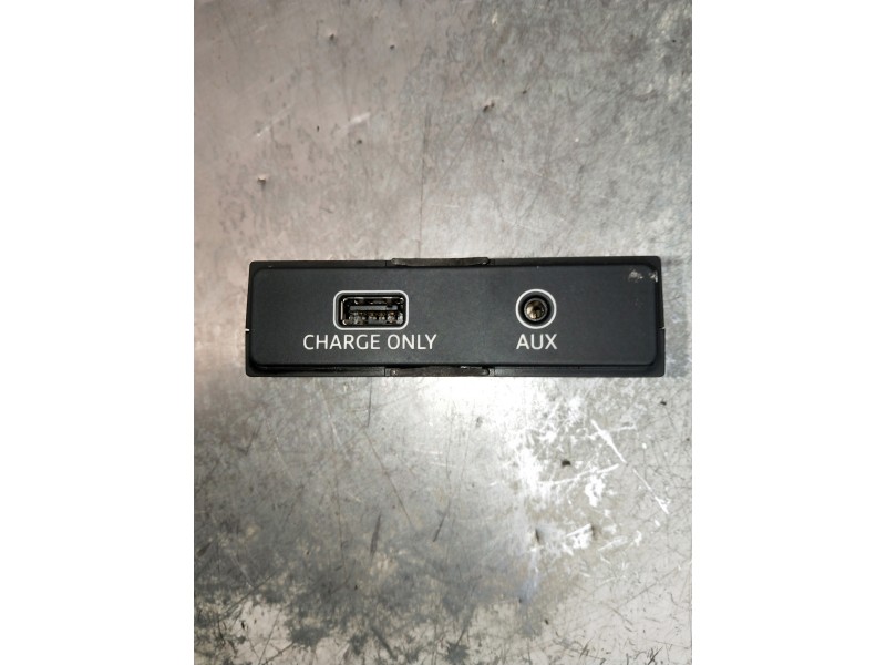 Recambio de modulo electronico para audi a4 avant (8w5) sport edition quattro referencia OEM IAM 8W0035726  