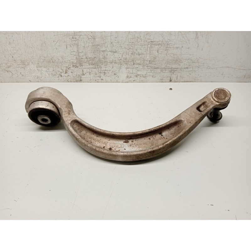 Recambio de brazo suspension inferior delantero izquierdo para audi a4 avant (8w5) sport edition quattro referencia OEM IAM 8W04