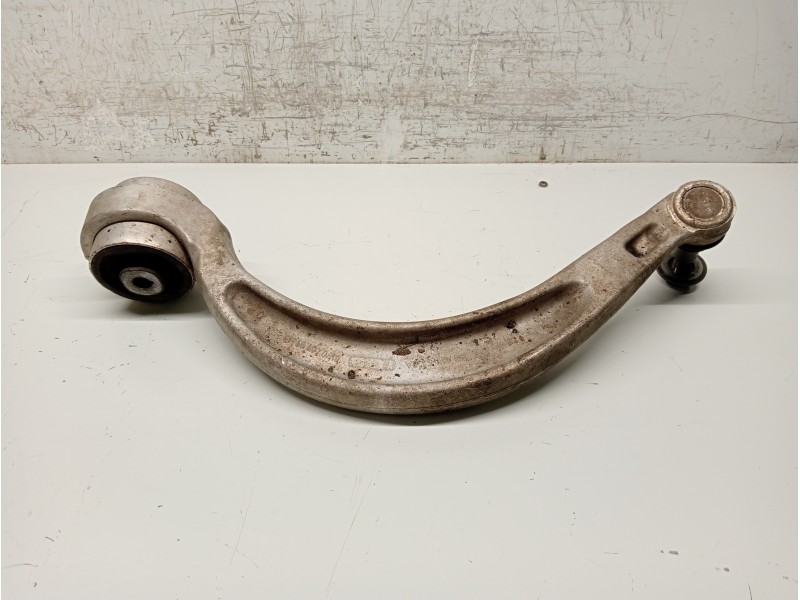 Recambio de brazo suspension inferior delantero izquierdo para audi a4 avant (8w5) sport edition quattro referencia OEM IAM 8W04