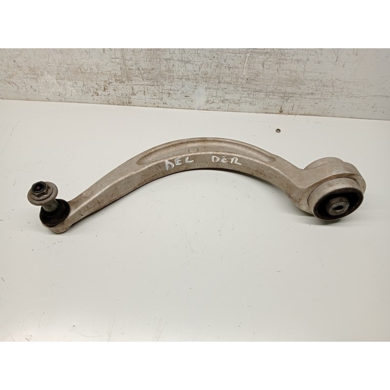 Recambio de brazo suspension inferior delantero derecho para audi a4 avant (8w5) sport edition quattro referencia OEM IAM 8W0407