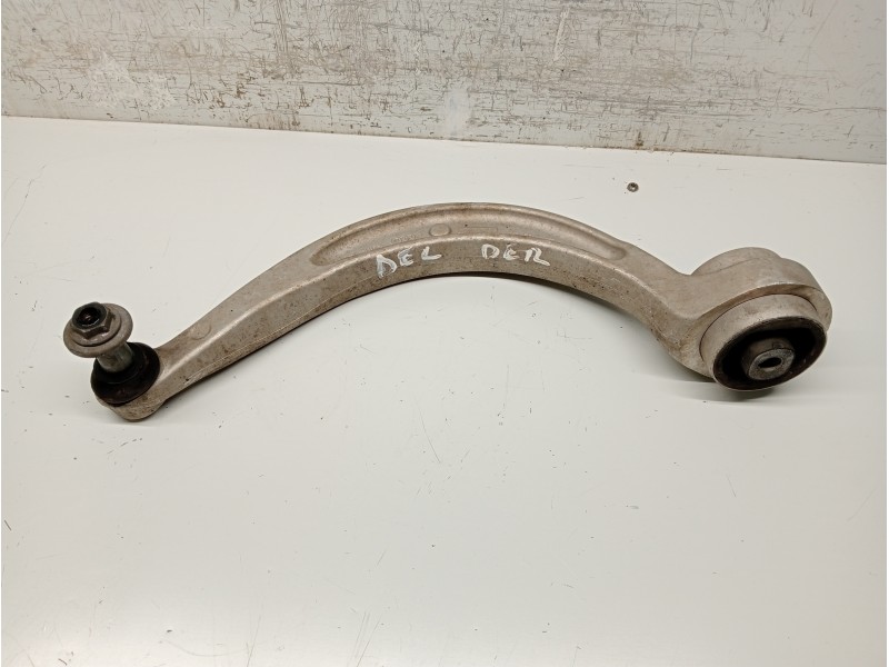 Recambio de brazo suspension inferior delantero derecho para audi a4 avant (8w5) sport edition quattro referencia OEM IAM 8W0407