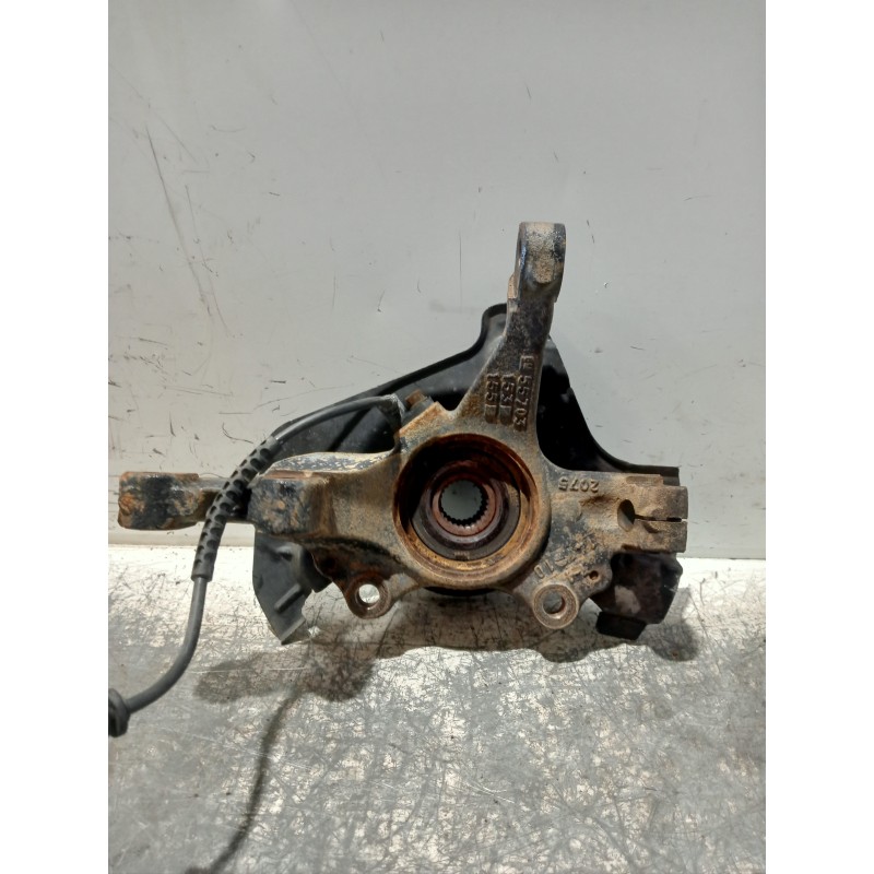 Recambio de mangueta delantera derecha para opel corsa d cosmo referencia OEM IAM 55703153155 55700934 
