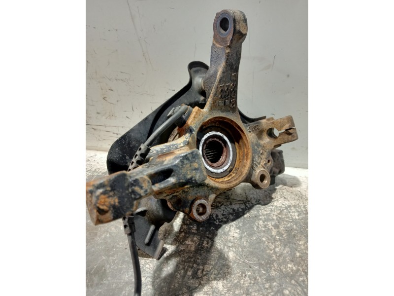 Recambio de mangueta delantera derecha para opel corsa d cosmo referencia OEM IAM 55703153155 55700934 