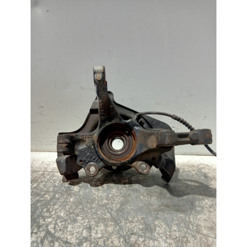 Recambio de mangueta delantera izquierda para opel corsa d cosmo referencia OEM IAM 55703154163 55700932 