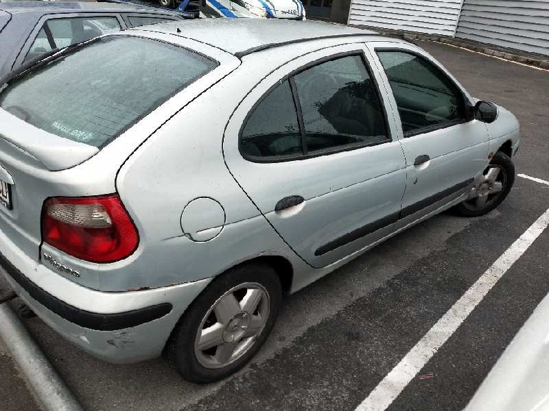 renault megane i fase 2 berlina (ba0) del año 1999