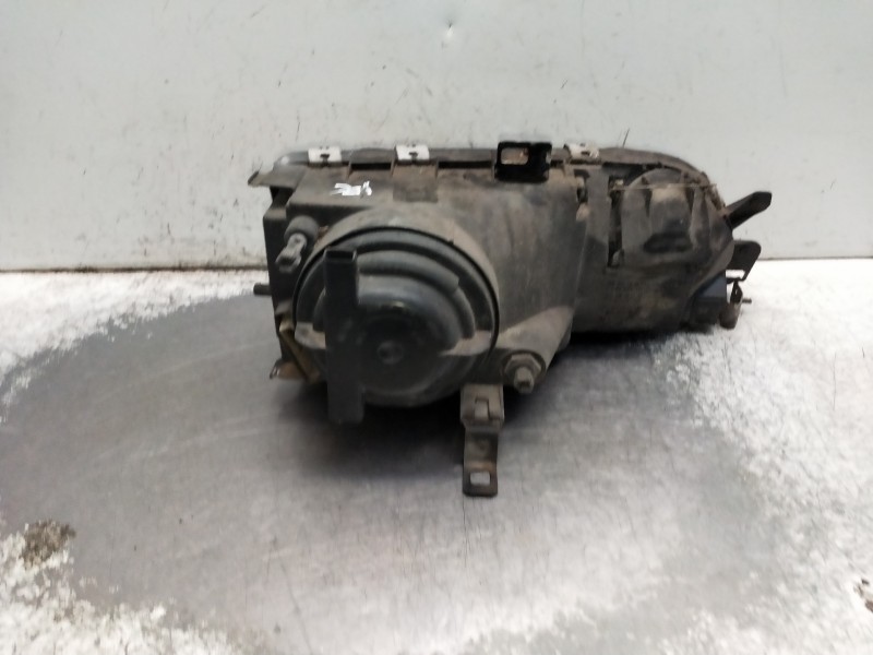 Recambio de faro izquierdo para ford sierra berlina referencia OEM IAM   