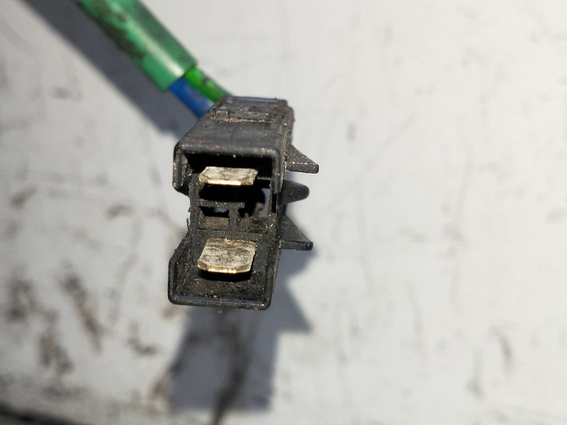 Recambio de elevalunas delantero derecho para ford sierra berlina referencia OEM IAM 0130821083  